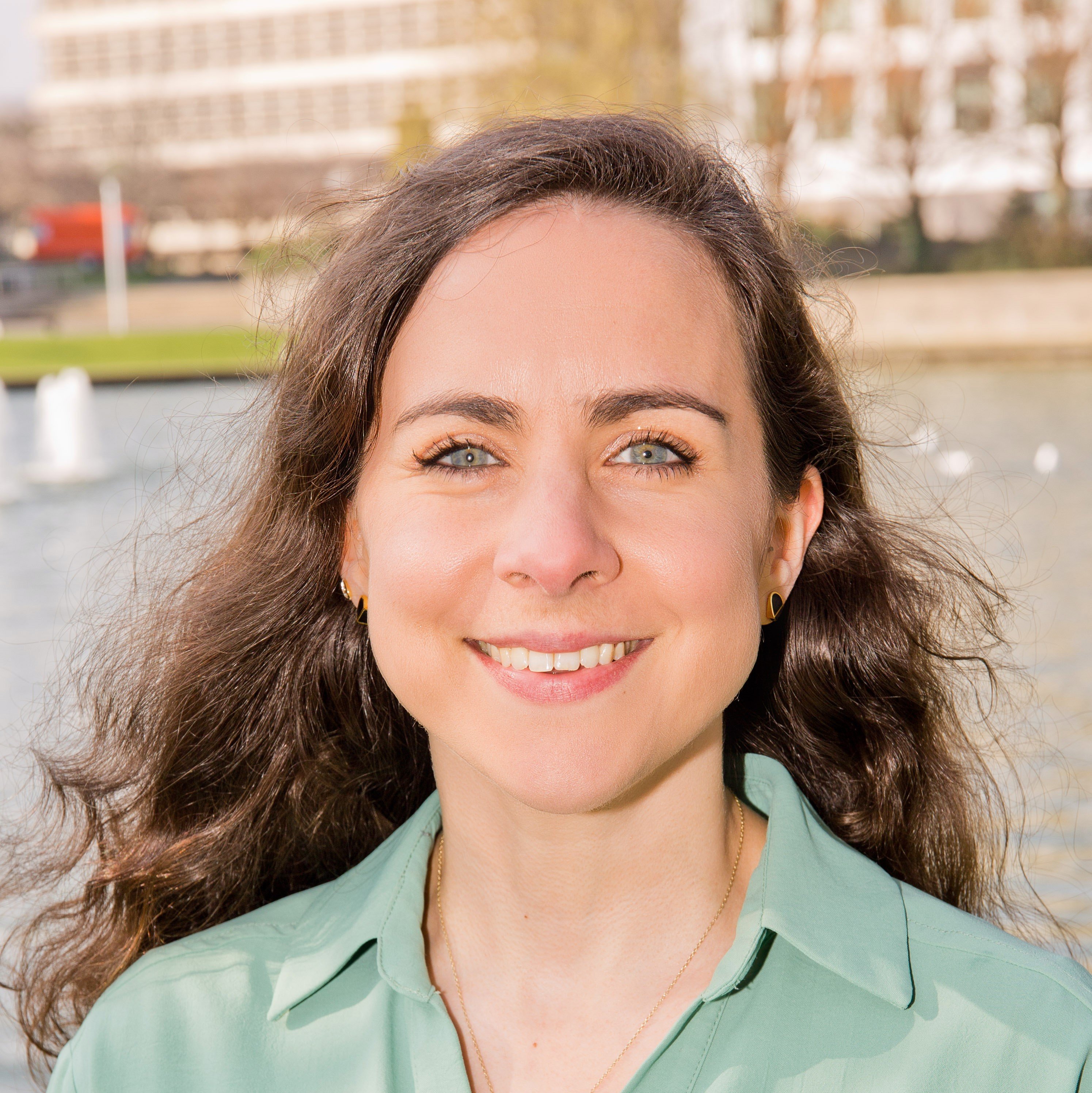 Profile photo of Dr Siobhán Nic Fhlannchadha